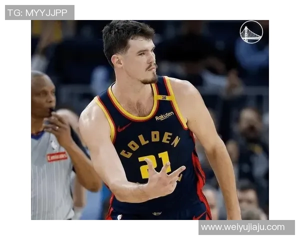 勇士自研武器兑现天赋！波斯特攻守兼备拿捏祖巴茨，稳进轮换了！