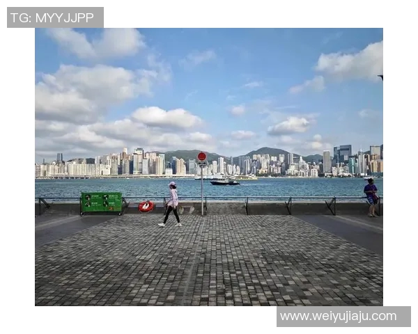 香港01报道:香港房价稳步回升 业界预测明年市场将迎来更多机会